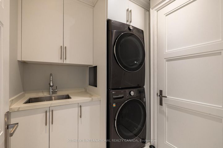 Photo 23 at 242 Betty Ann Drive, Willowdale West, Toronto