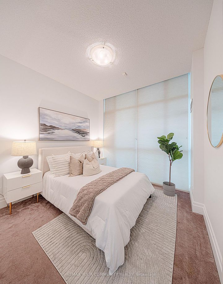 Photo 5 at 102 - 39 Upper Duke Crescent, Unionville, Markham