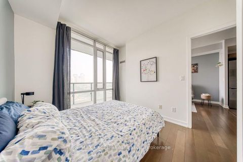Photo 14 at 1301 - 170 Fort York Boulevard, Waterfront Communities C1, Toronto