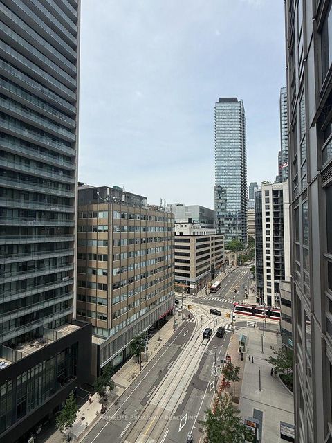 Photo 20 at 1111 - 763 Bay Street, Bay Street Corridor, Toronto
