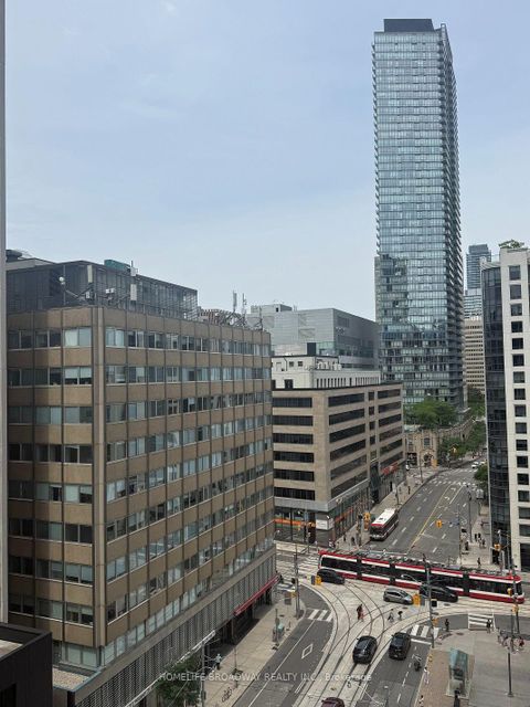 Photo 21 at 1111 - 763 Bay Street, Bay Street Corridor, Toronto