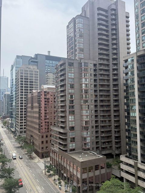 Photo 22 at 1111 - 763 Bay Street, Bay Street Corridor, Toronto