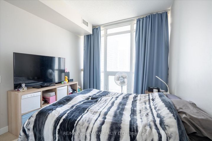 Photo 21 at 2110 - 121 Mcmahon Drive, Bayview Village, Toronto