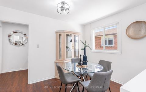 Photo 18 at 20 SAWMILL Road, Jane Heights, Toronto