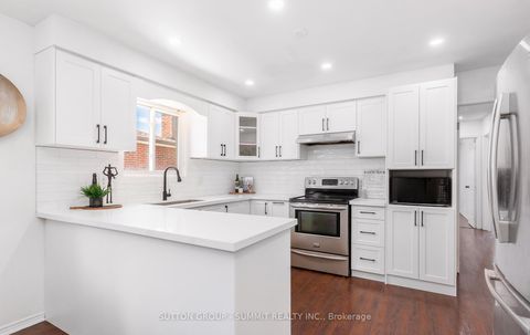 Photo 20 at 20 SAWMILL Road, Jane Heights, Toronto