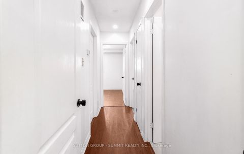 Photo 22 at 20 SAWMILL Road, Jane Heights, Toronto