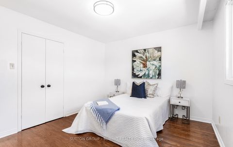 Photo 28 at 20 SAWMILL Road, Jane Heights, Toronto
