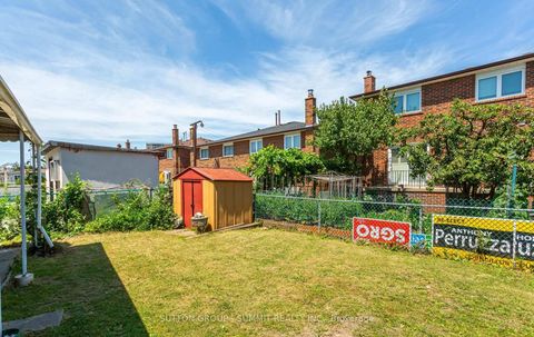 Photo 48 at 20 SAWMILL Road, Jane Heights, Toronto