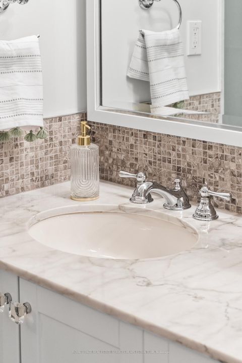 Photo 20 at 208A Merton Street, Mount Pleasant West, Toronto