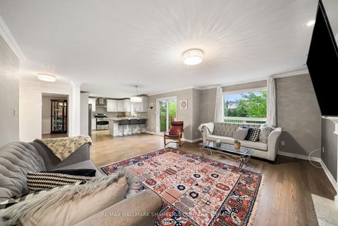 Photo 18 at 718 Firth Court, College Manor, Newmarket