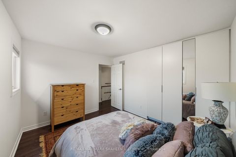 Photo 32 at 718 Firth Court, College Manor, Newmarket