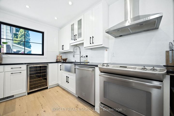 Photo 11 at 440 Sandford Street, Central Newmarket, Newmarket