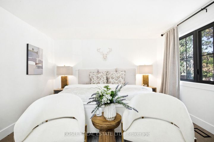 Photo 17 at 440 Sandford Street, Central Newmarket, Newmarket
