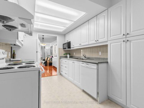 Photo 14 at 2204 - 205 Wynford Drive, Flemingdon Park, Toronto