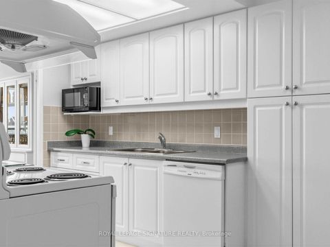 Photo 16 at 2204 - 205 Wynford Drive, Flemingdon Park, Toronto