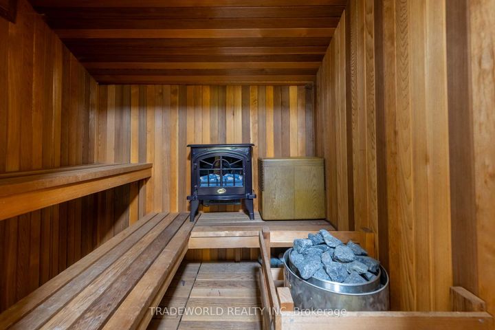 Photo 40 at 46 Winlock Park, Newtonbrook East, Toronto