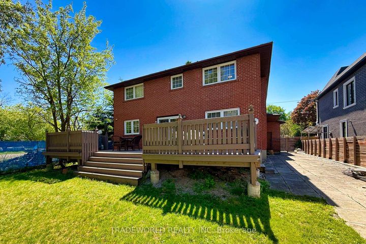 Photo 45 at 46 Winlock Park, Newtonbrook East, Toronto