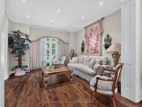 Photo 2 at 57 Yorkminster Road, Windfields, Toronto