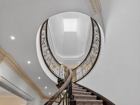 Photo 14 at 57 Yorkminster Road, Windfields, Toronto