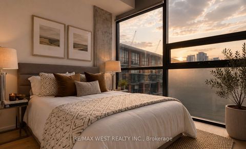 Photo 4 at 401 - 60 Bathurst Street, Niagara, Toronto