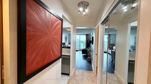 Photo 3 at 1009 - 398 Eglinton Avenue E, Mount Pleasant East, Toronto