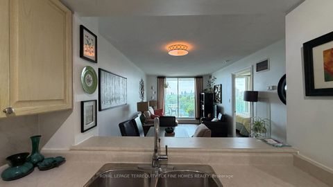 Photo 7 at 1009 - 398 Eglinton Avenue E, Mount Pleasant East, Toronto