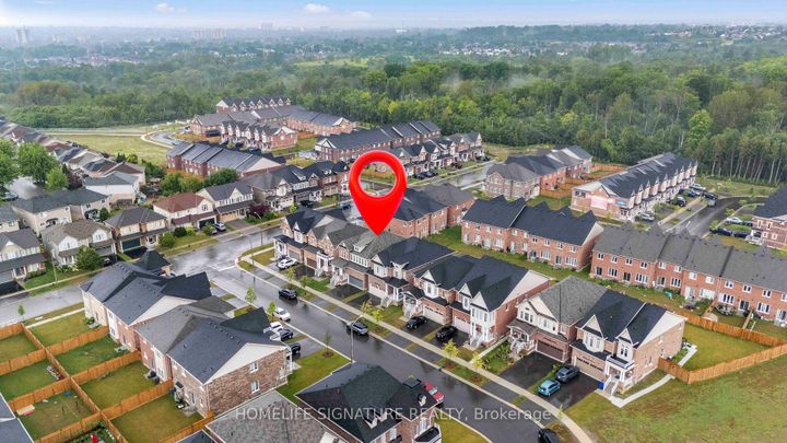 Photo 5 at 1211 Drinkle Crescent, Eastdale, Oshawa