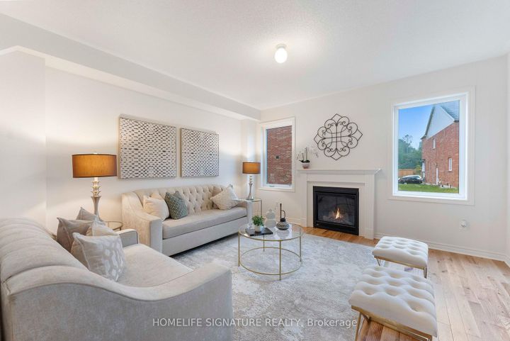 Photo 12 at 1211 Drinkle Crescent, Eastdale, Oshawa