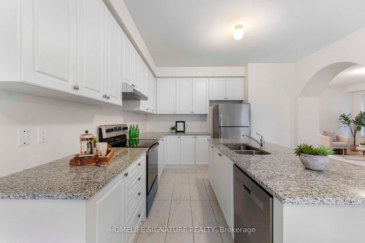 Photo 17 at 1211 Drinkle Crescent, Eastdale, Oshawa