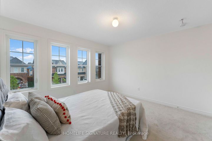 Photo 30 at 1211 Drinkle Crescent, Eastdale, Oshawa