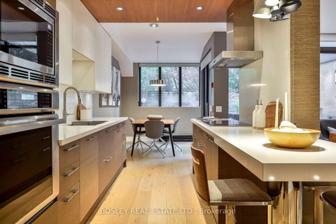 Photo 10 at 107 - 40 Oaklands Avenue, St. Clair, Toronto