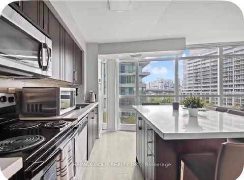 Photo 7 at 620 - 215 Fort York Boulevard, Niagara, Toronto