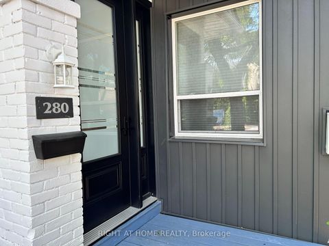 Photo 2 at 280 Kenilworth Avenue, The Beaches, Toronto