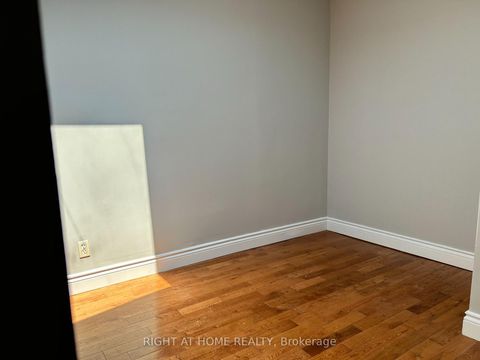 Photo 22 at 280 Kenilworth Avenue, The Beaches, Toronto