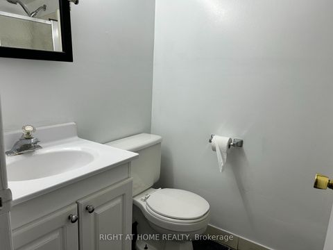 Photo 31 at 280 Kenilworth Avenue, The Beaches, Toronto