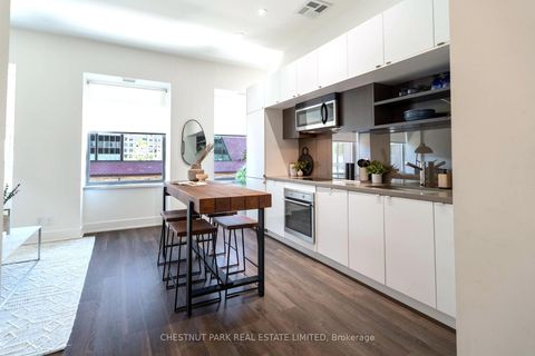 Photo 6 at 320 - 111 St Clair Avenue W, St. Clair, Toronto