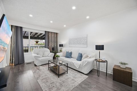 Photo 6 at 50 Cobb Avenue, Jane Heights, Toronto