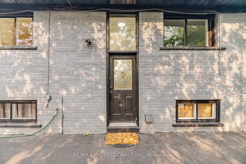 Photo 31 at 50 Cobb Avenue, Jane Heights, Toronto