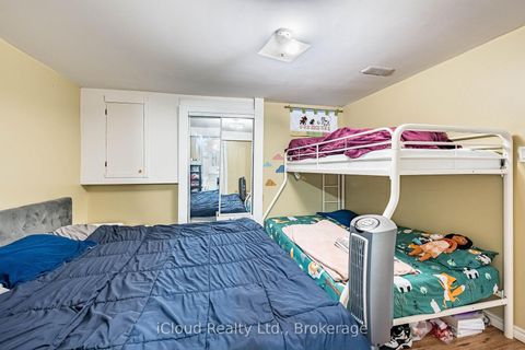 Photo 37 at 135 Autumn Glen Circle, Clairville, Toronto
