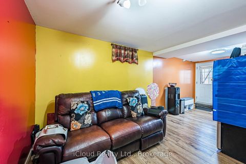 Photo 40 at 135 Autumn Glen Circle, Clairville, Toronto