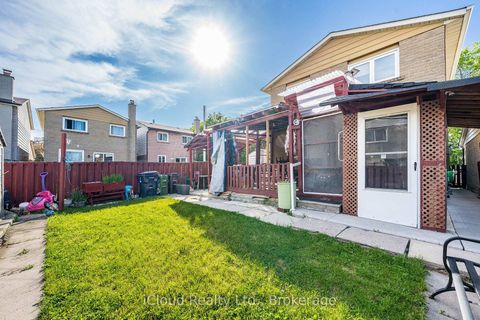 Photo 46 at 135 Autumn Glen Circle, Clairville, Toronto