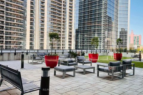 Photo 4 at 1609 - 4955 Yonge Street, Willowdale East, Toronto