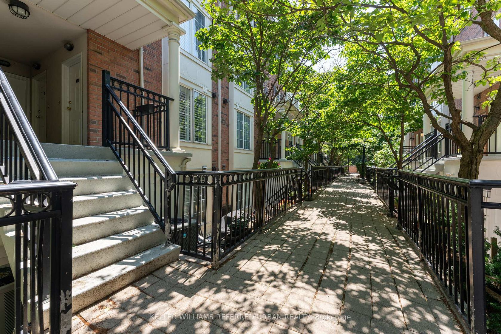 651 - 3 Everson Drive, Willowdale East, Toronto photo number 2
