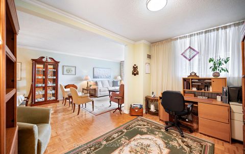 Photo 11 at 606 - 820 Burnhamthorpe Road, Markland Wood, Toronto