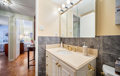 Photo 22 at 606 - 820 Burnhamthorpe Road, Markland Wood, Toronto