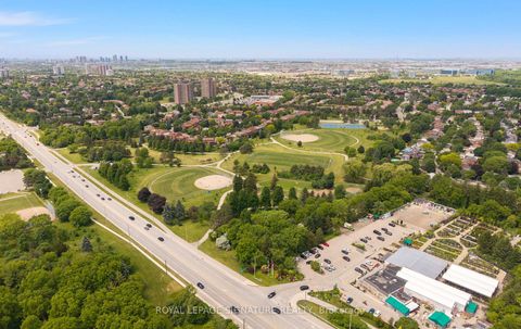 Photo 42 at 606 - 820 Burnhamthorpe Road, Markland Wood, Toronto