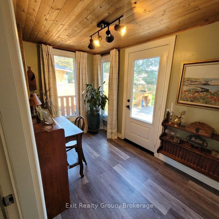 Photo 16 at 100 Arlington Avenue, O'Neill, Oshawa