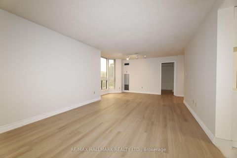 Photo 15 at 1704 - 10 Kenneth Avenue, Willowdale East, Toronto
