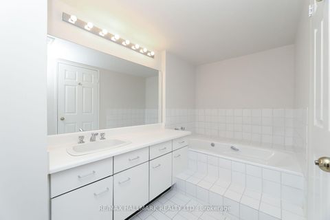 Photo 26 at 1704 - 10 Kenneth Avenue, Willowdale East, Toronto