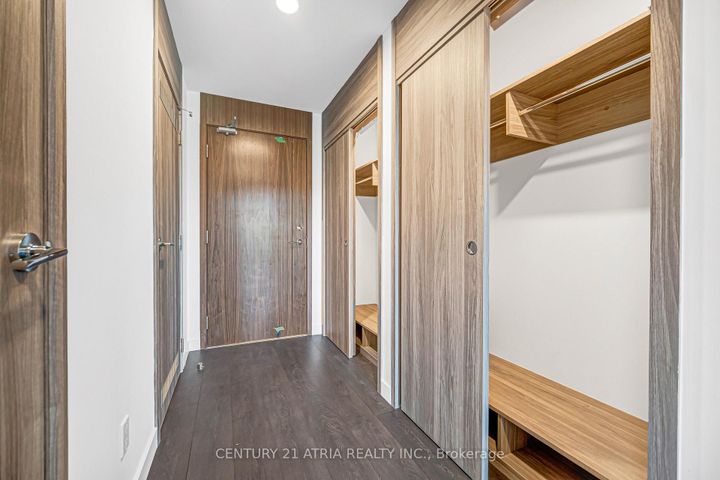Photo 2 at 210 - 18 Esther Shiner Boulevard, Bayview Village, Toronto